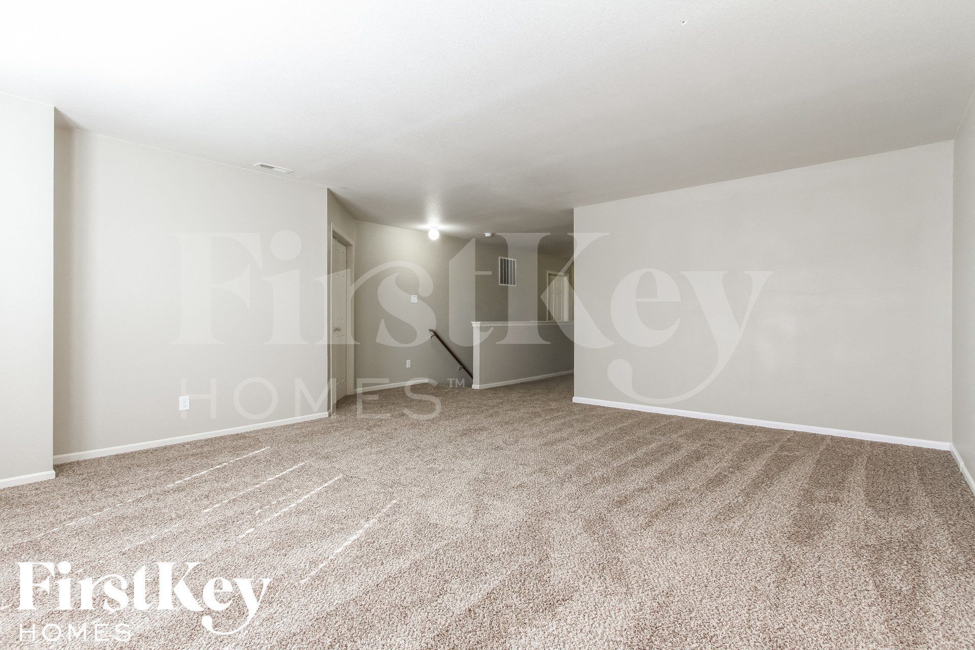Building Photo - 8655 Hopewell Ct