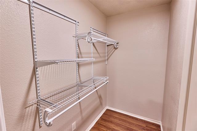 Building Photo - 2840 Clear Creek Dr