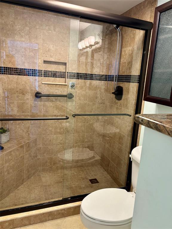 Building Photo - 9940 S Ocean Dr