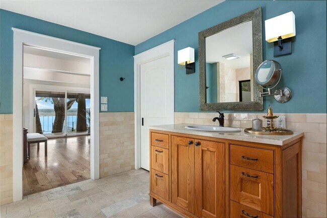 Building Photo - 15911 Booth Cir