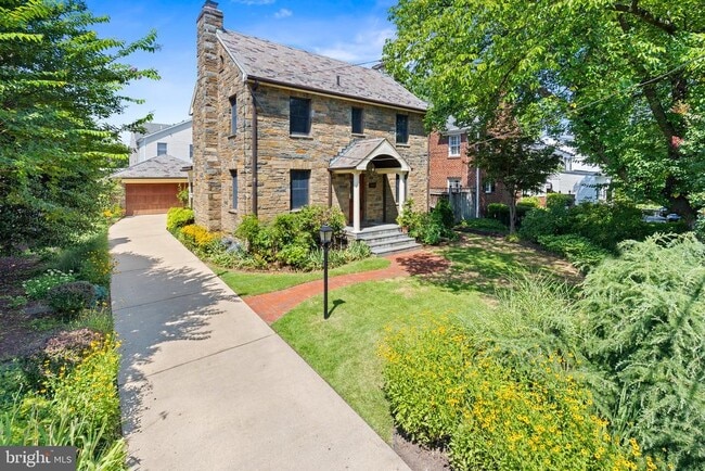 Primary Photo - 5109 Fairglen Ln
