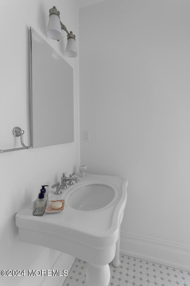 Building Photo - 109 Washington Ave