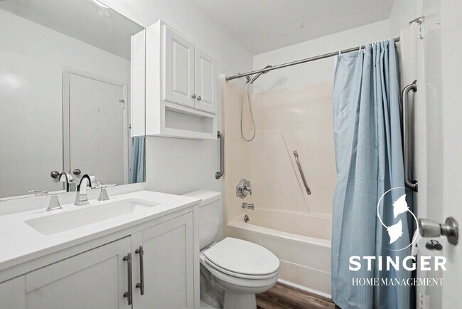 Building Photo - 900 Brotherhood Rd