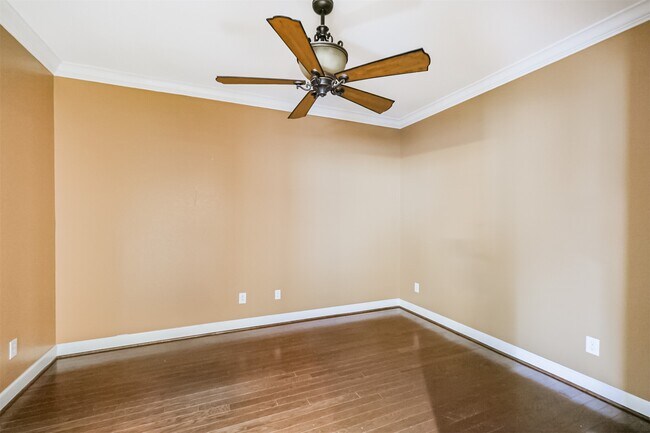 Building Photo - 25923 Celtic Terrace Dr