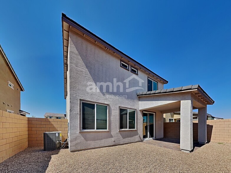 Building Photo - 8883 Carmine Cob Ave
