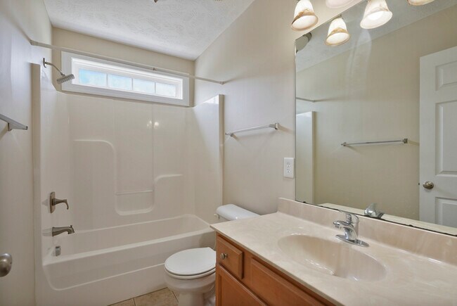 Building Photo - 2813 Franciscan Dr
