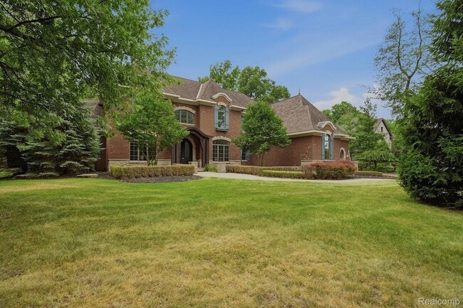 Building Photo - 2707 Turtle Lk Dr