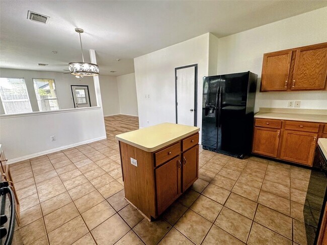 Building Photo - 7722 Prairie Fire Ln