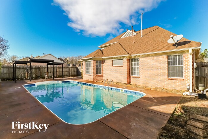 Building Photo - 9751 Misty Bay Cove