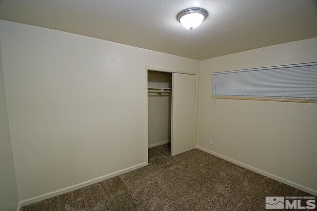 Building Photo - 775 Moran St