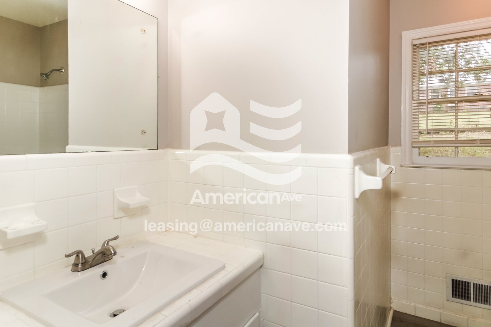 Building Photo - 7316 Pinedale Dr