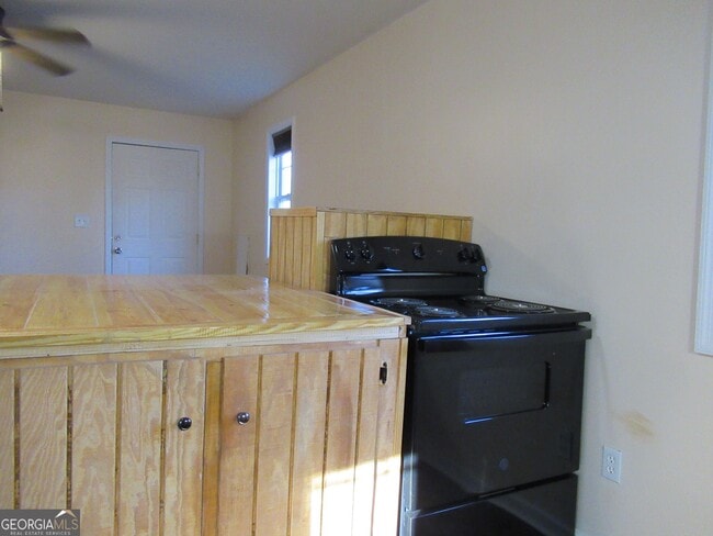 Building Photo - 88 Stanley Nix Rd