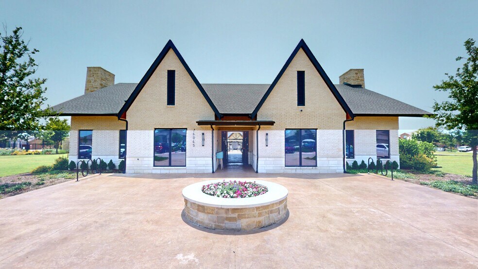 Building Photo - 817 Greenford Mnr