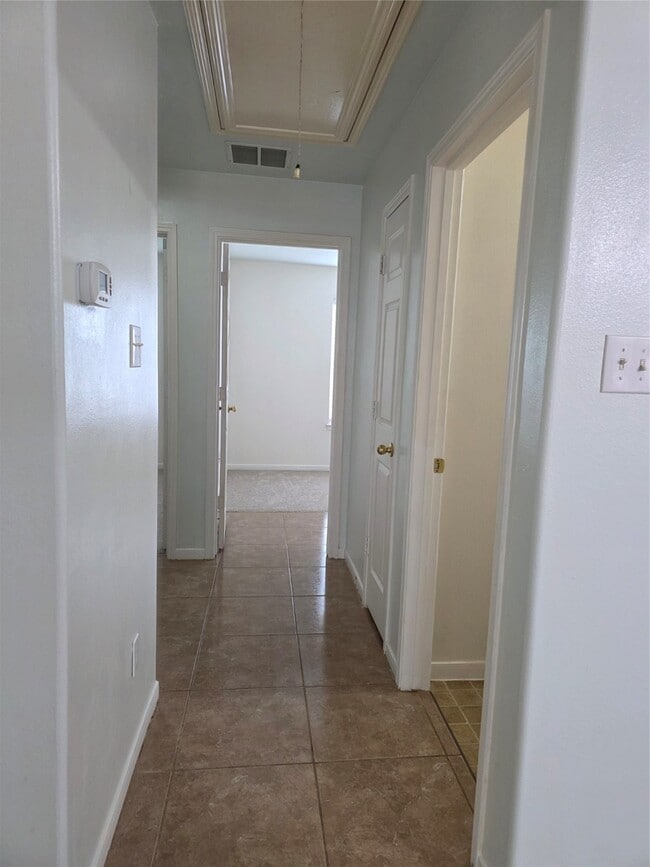 Building Photo - 14411 Groveleigh Ln