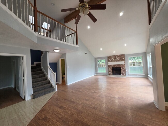 Building Photo - 19507 Oak Station Dr
