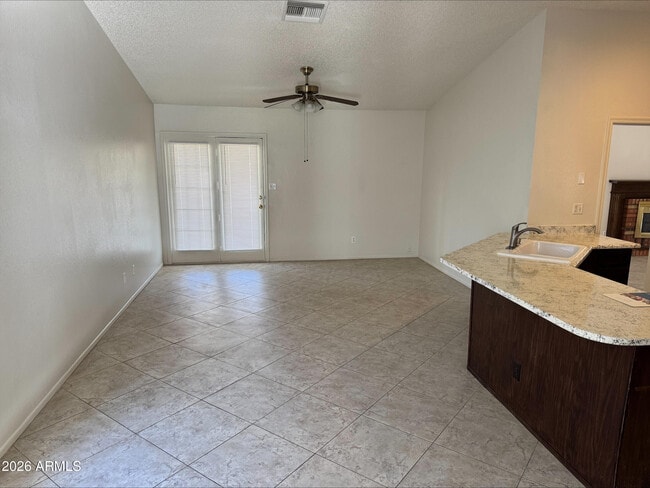 Building Photo - 1206 W Citation Dr