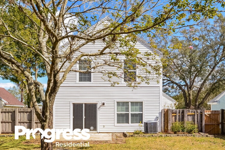 Building Photo - 1029 Kelsey Ave