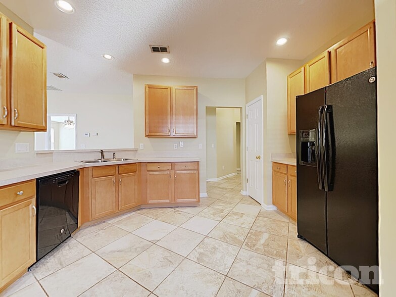 Building Photo - 1043 Moosehead Dr