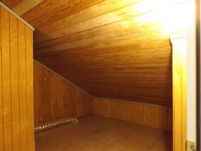 Building Photo - 2909 Whisper Oaks Ln