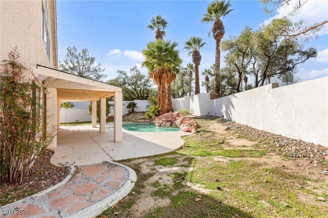 Building Photo - 7652 Botany Bay Dr