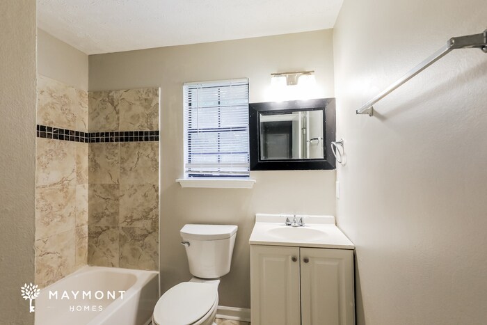 Building Photo - 110 Lupine Ct