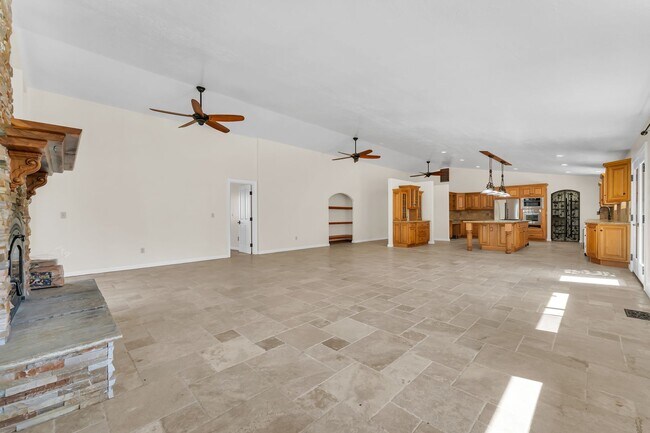 Building Photo - 155 Pioche Rd