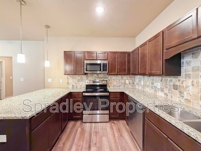 Building Photo - 1249 Jasmine Dr