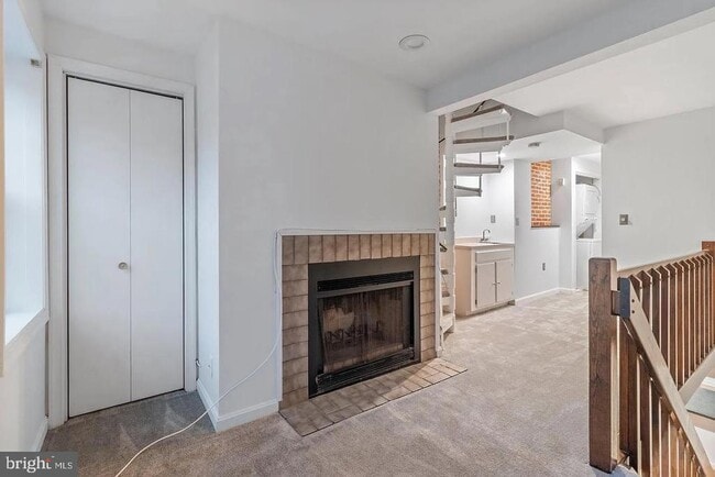 Building Photo - 36 E Wheeling St