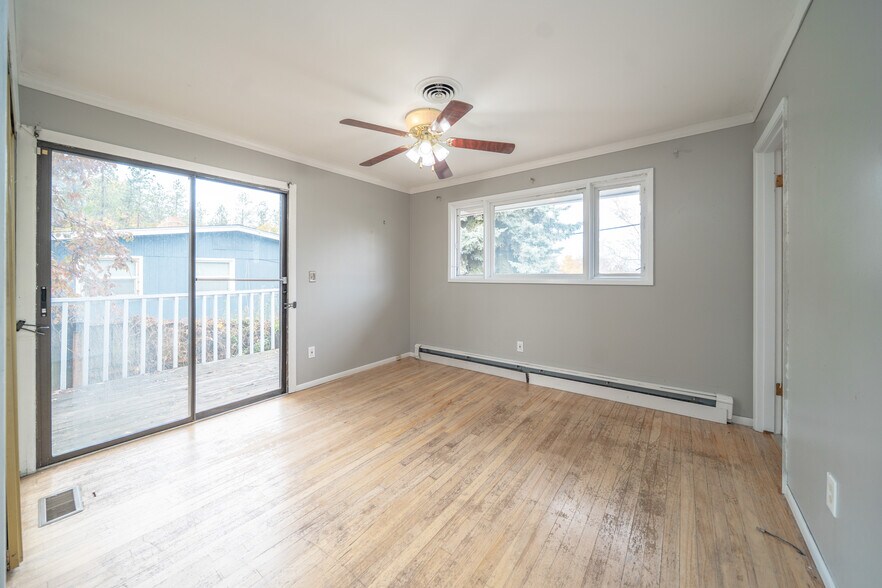 Building Photo - 3512 East Ben Burr Boulevard