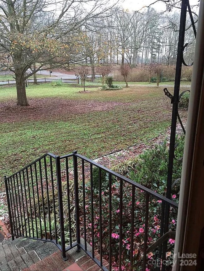 Building Photo - 6156 Mt Gallant Rd