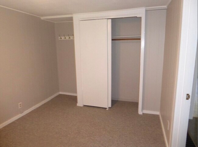 Building Photo - 126 Lowell St