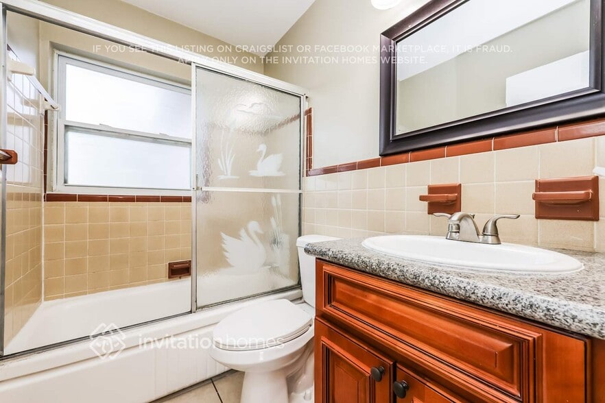 Building Photo - 2901 34th Ave N