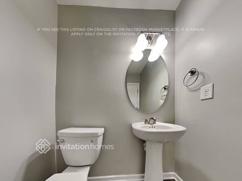 Building Photo - 1121 Raven Perch Dr