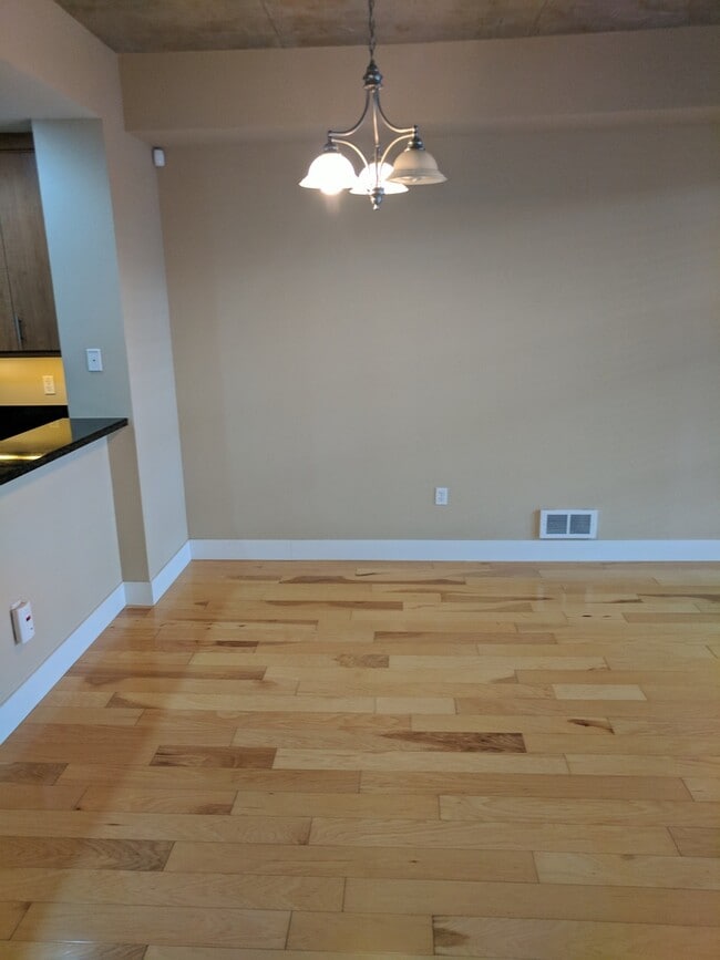 Building Photo - WELCOME HOME IN JACK LONDON SQUARE