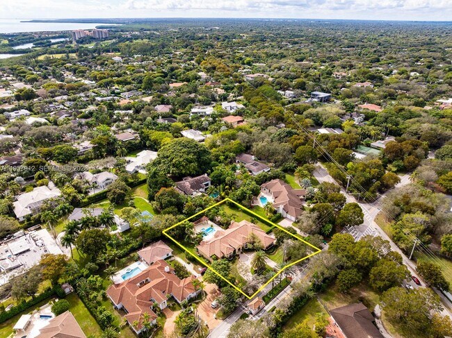 Building Photo - 5770 SW 128th St