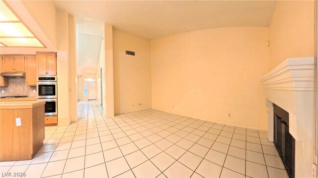Building Photo - 4844 Jadero Dr