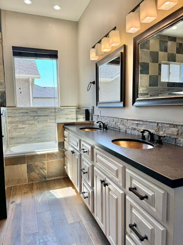 Building Photo - 658 S 1920 W