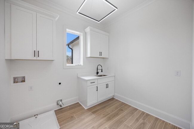 Building Photo - 1261 Glen Eagle Dr