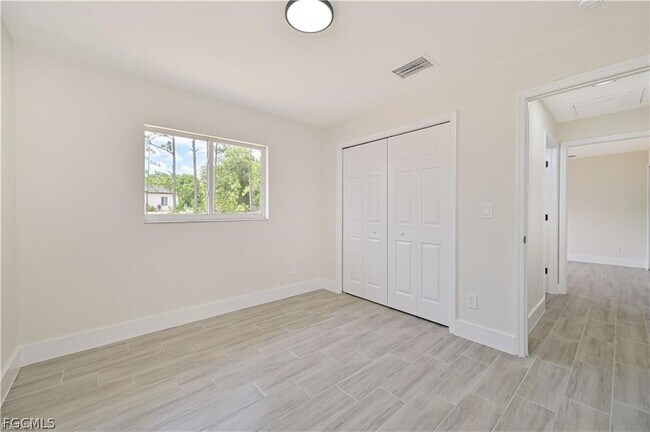 Building Photo - 4735 28th St SW