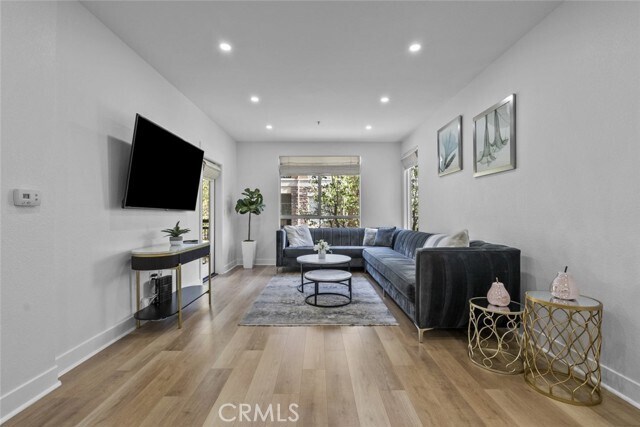 Building Photo - 24507 Town Center Dr