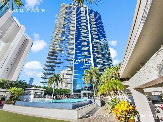 Building Photo - 1189 Waimanu St