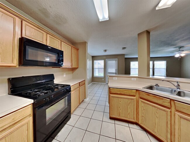 Building Photo - 8030 Echinacea Dr