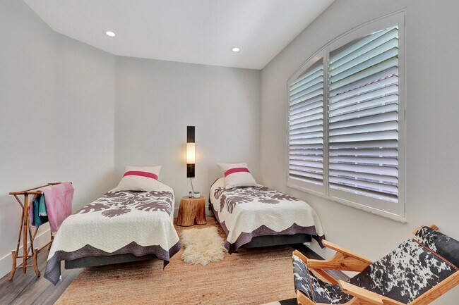 Building Photo - 12612 Mallet Cir