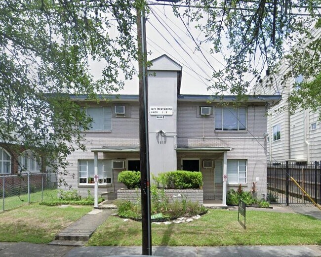 Primary Photo - 1615 Wentworth St