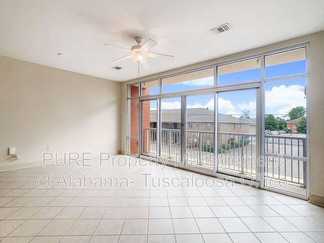 Building Photo - 1510 9th St