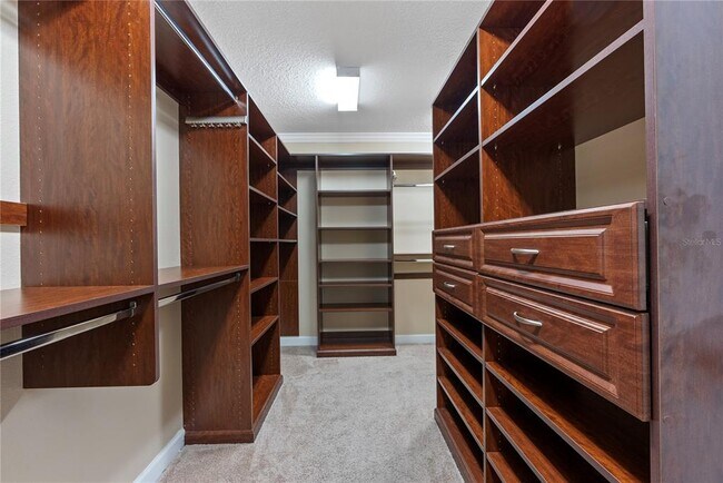 Building Photo - 19342 Paddock View Dr