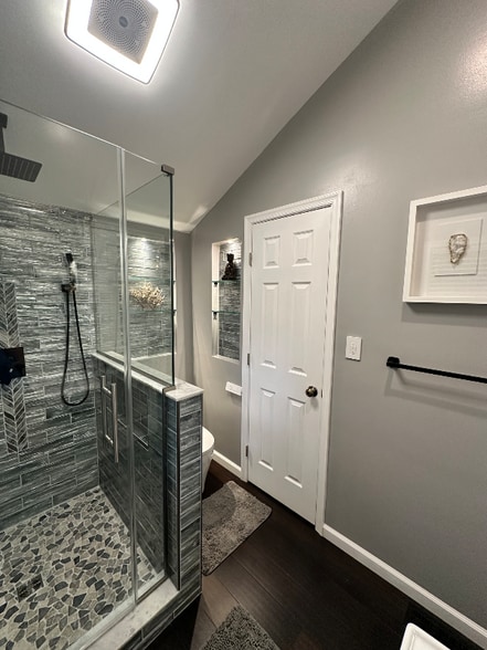 Building Photo - 3880 Point of Rocks Rd