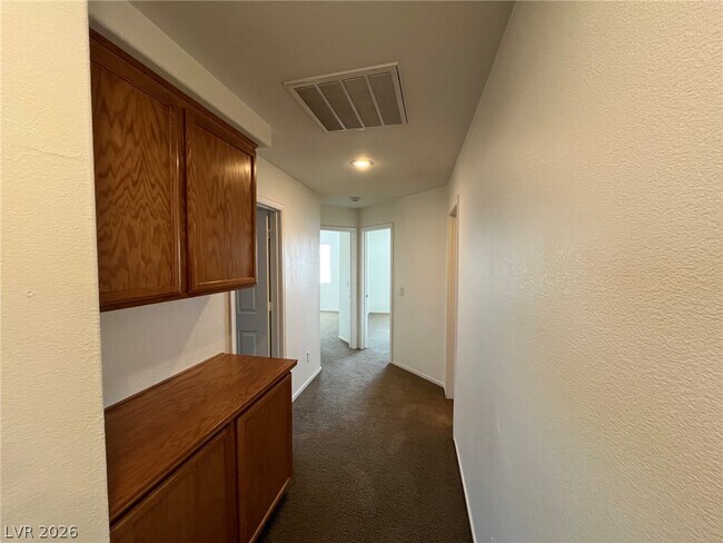 Building Photo - 5519 Amy Lynn St