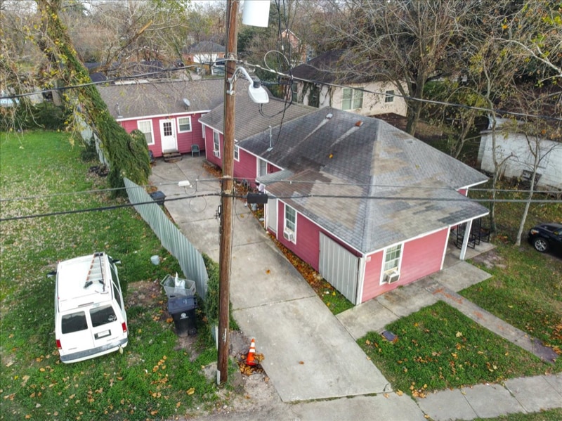 Building Photo - 2512 Altoona St