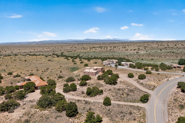 Building Photo - 45 Encantado Loop